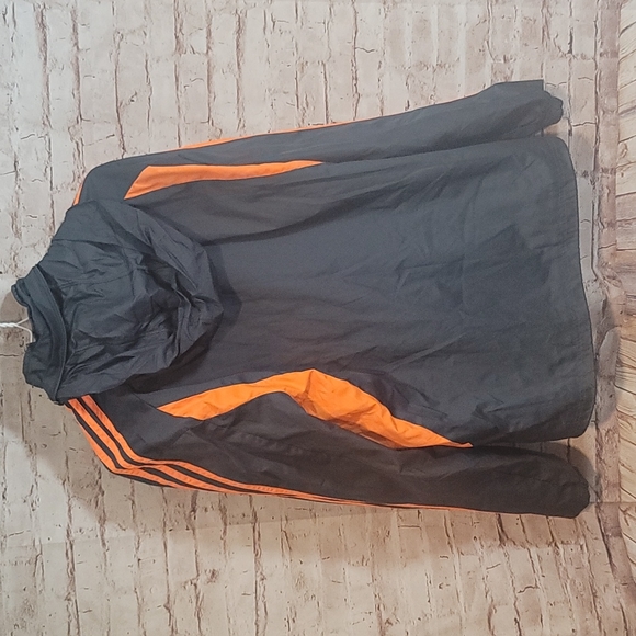 Nwot Adidas hooded windbreaker sz small - Picture 6 of 6